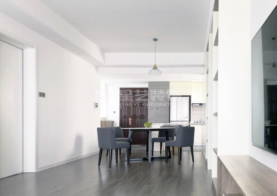 番禺方圓云山詩(shī)意A8棟2401室